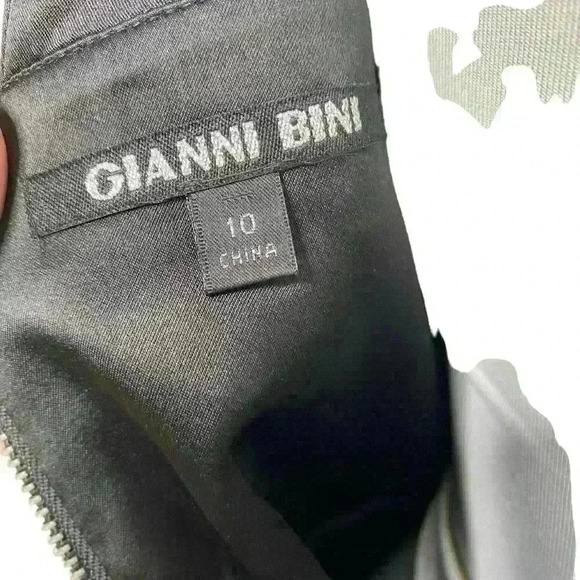 Gianni Bini Y2K One Shoulder black with metallic silver threaded spots-size 10 - Picture 8 of 11